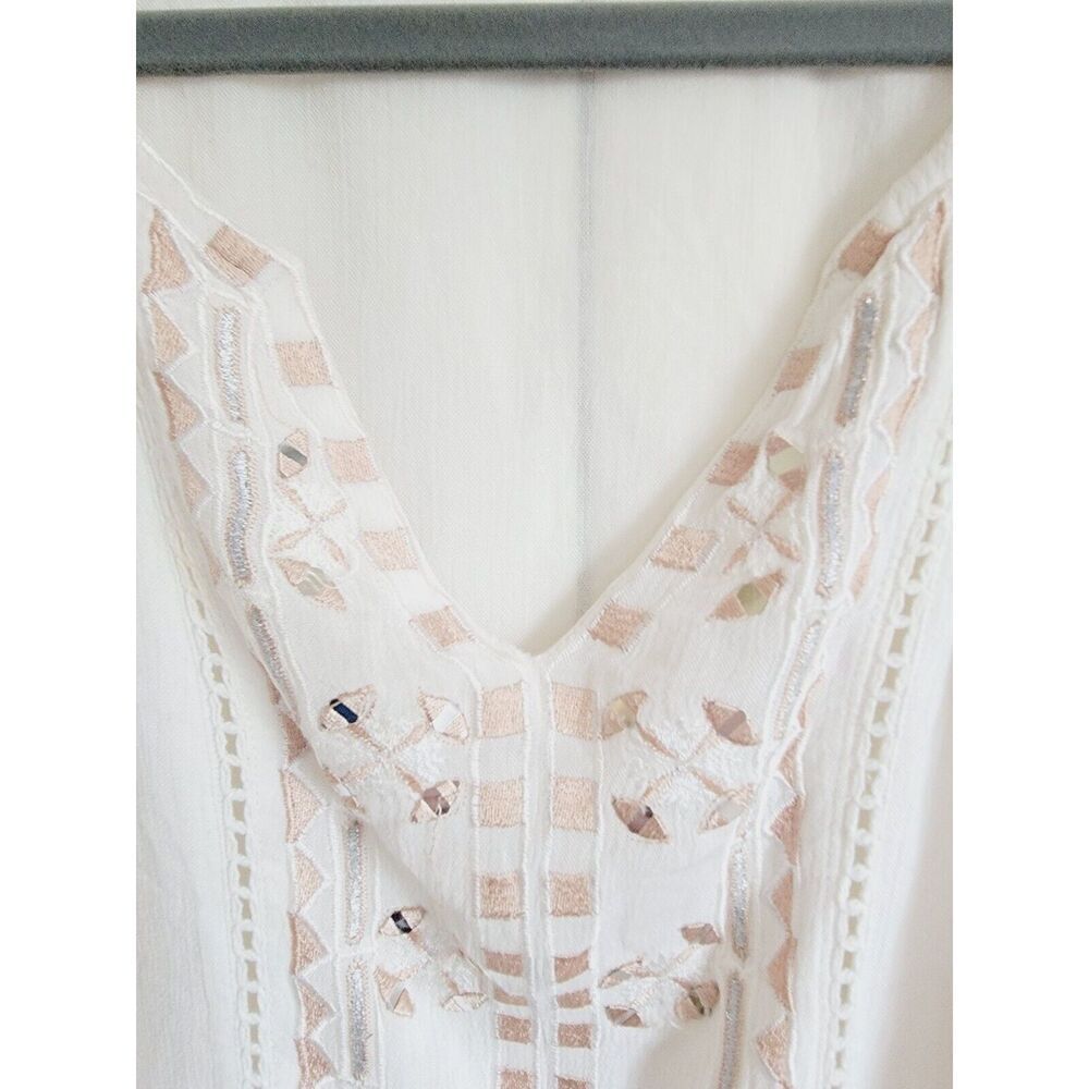 Chico's S/M Embroidered Poncho Top Boho Flowy Cream Size 8-10 Beaded - Picture 8 of 10